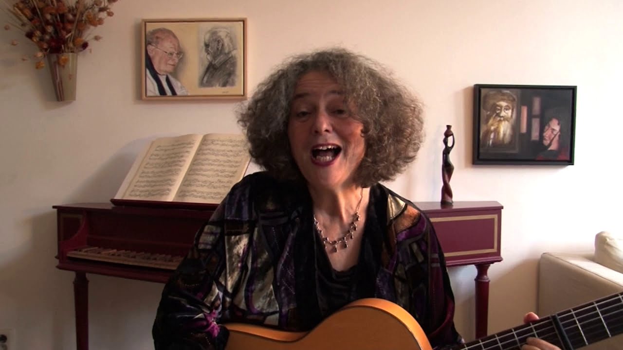 Shura Lipovsky zingt Jiddische en Joodse muziek